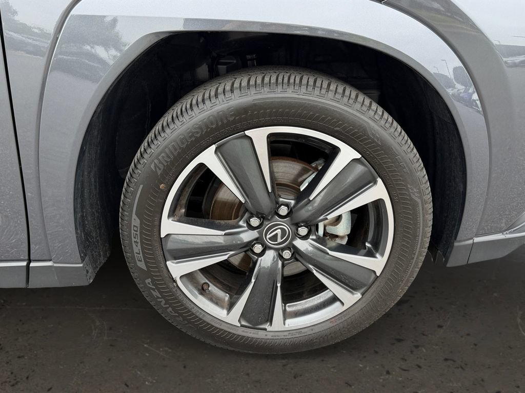Used 2025 Lexus UX 300h AWD w/ Accessory Package (Z1) image 26