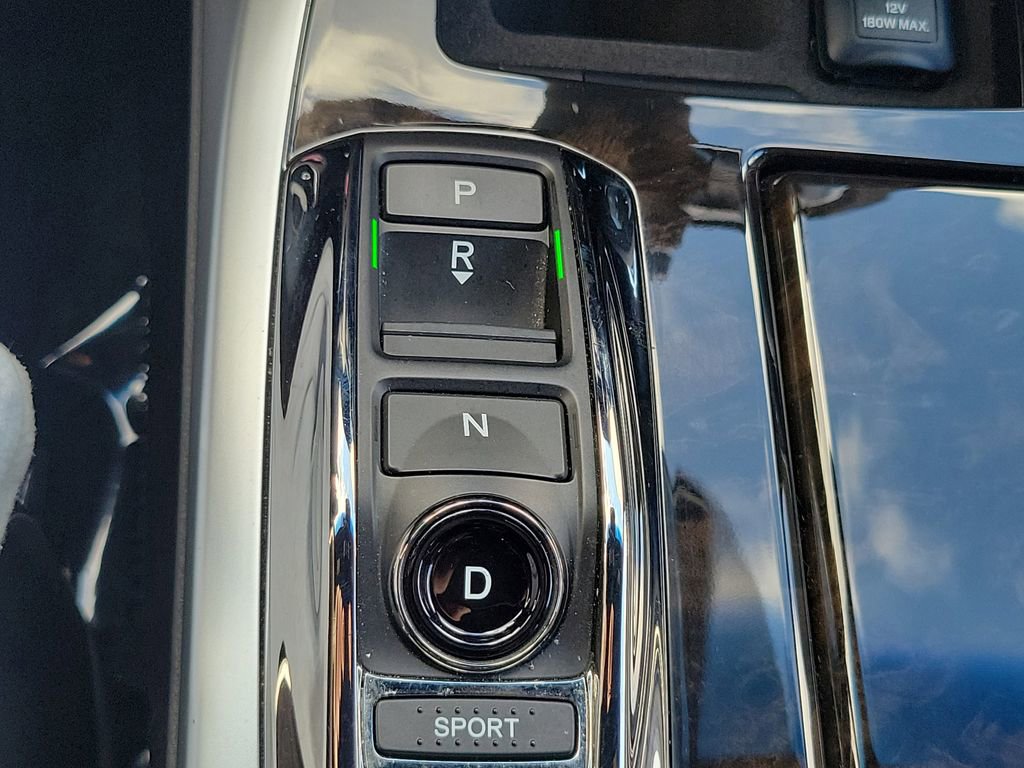 Certified 2018 Acura RLX w/ Technology Package FWD image 30