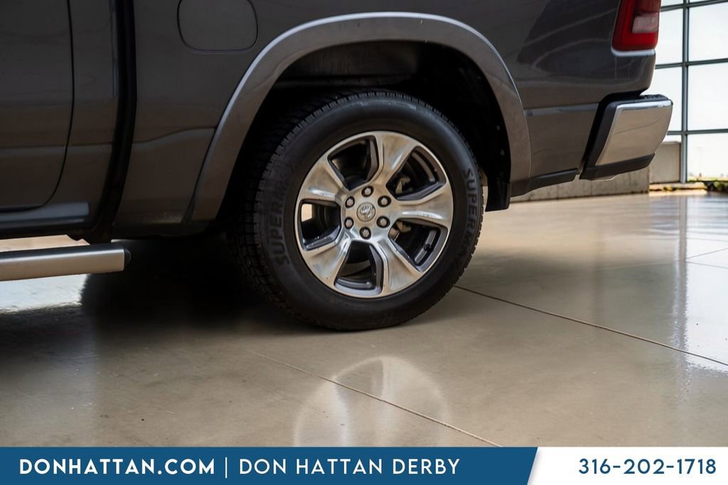 Used 2019 RAM 1500 Laramie AWD/4WD image 40