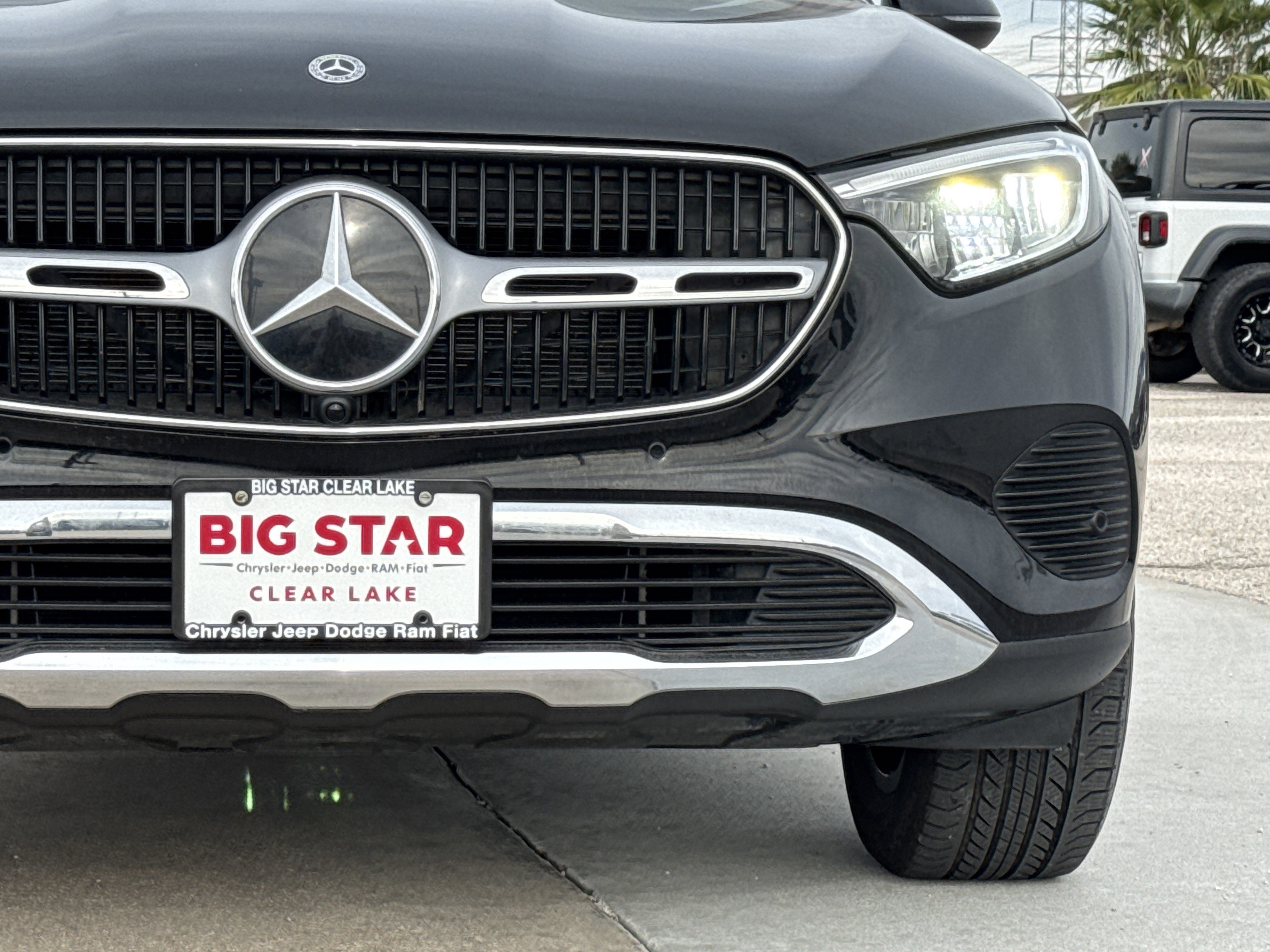 Used 2024 Mercedes-Benz GLC 300 image 6
