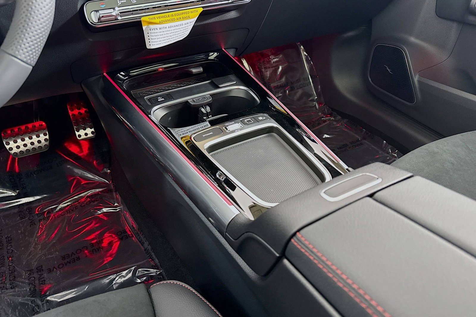 New 2026 Mercedes-Benz GLA 35 AMG 4MATIC image 5