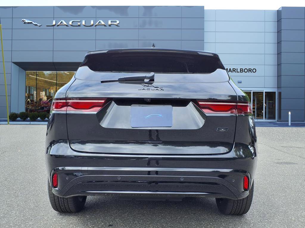 New 2026 Jaguar F-PACE R-Dynamic S image 7