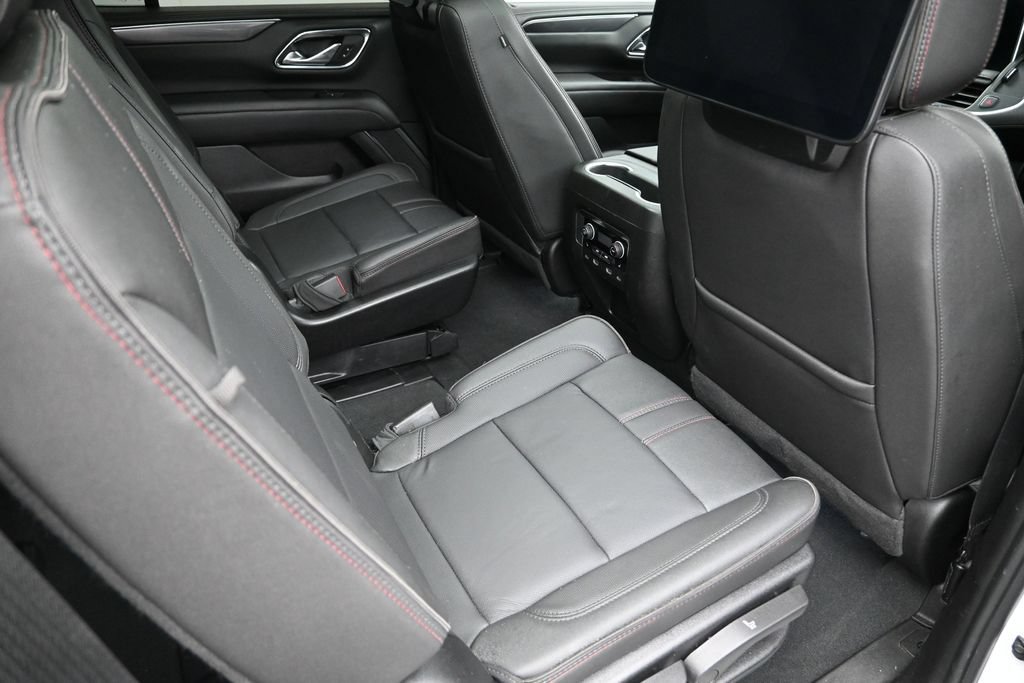 Used 2024 Chevrolet Tahoe RST w/ Luxury Package AWD/4WD image 30