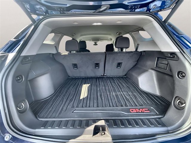 Certified 2023 GMC Terrain SLE w/ Driver Convenience Package image 25