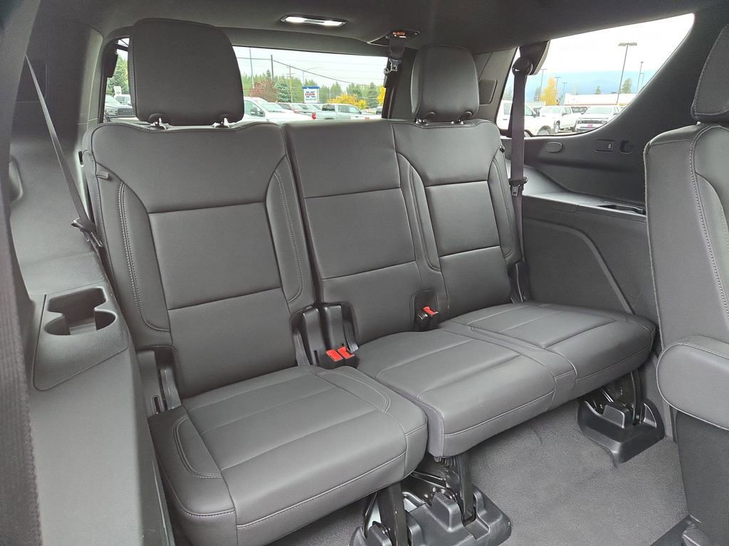 Used 2024 Chevrolet Tahoe Z71 image 16