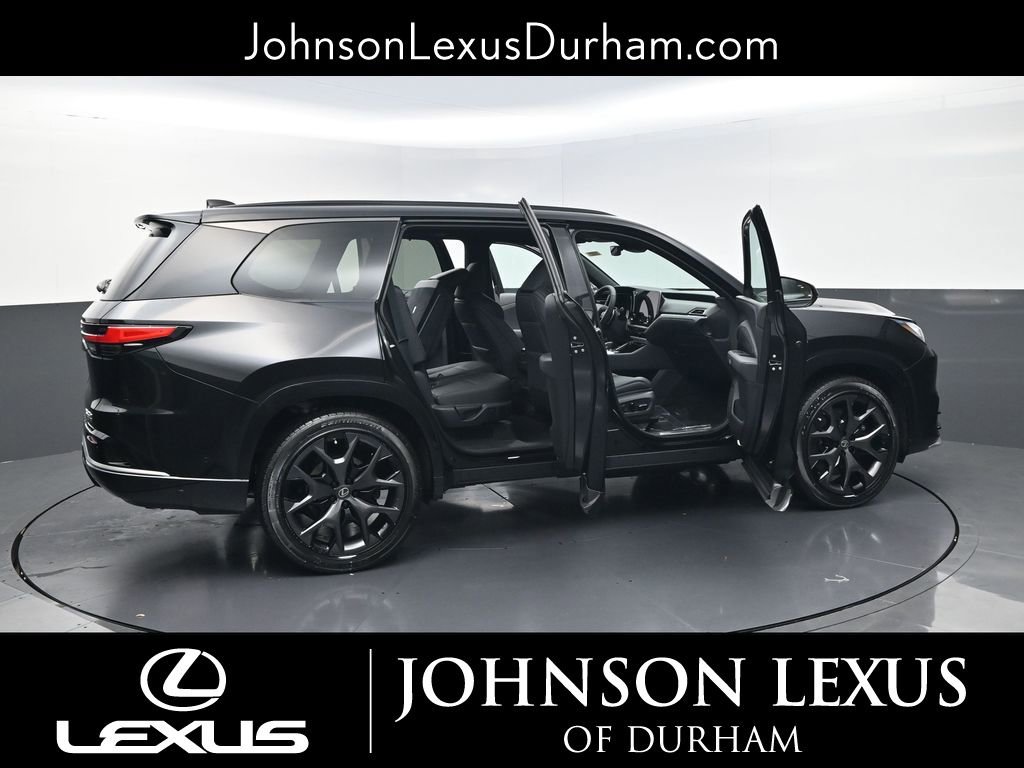 New 2026 Lexus TX 500h AWD image 31