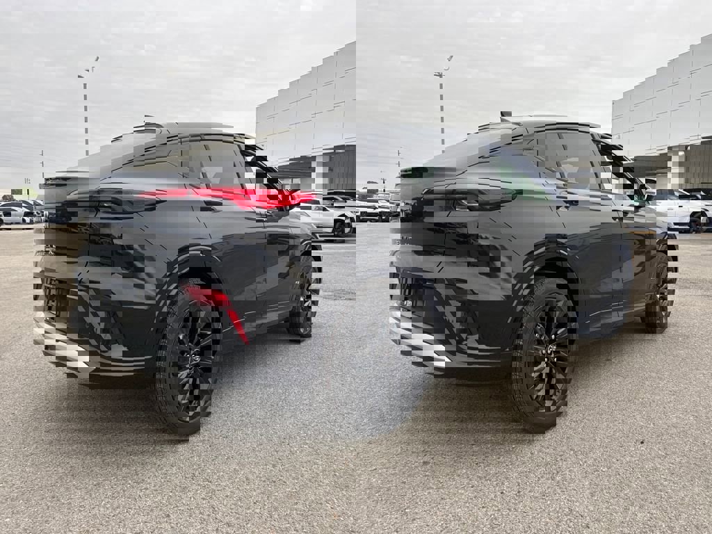 New 2026 Buick Envista Sport Touring image 6