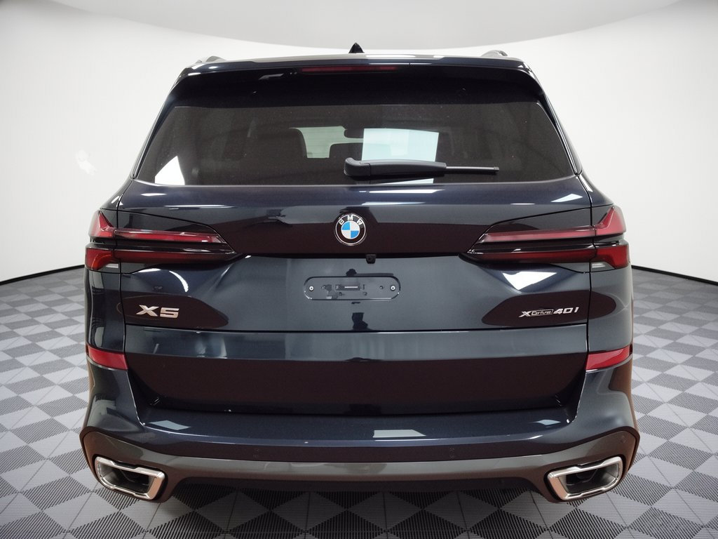 Used 2026 BMW X5 xDrive40i w/ M Sport Package AWD/4WD image 11
