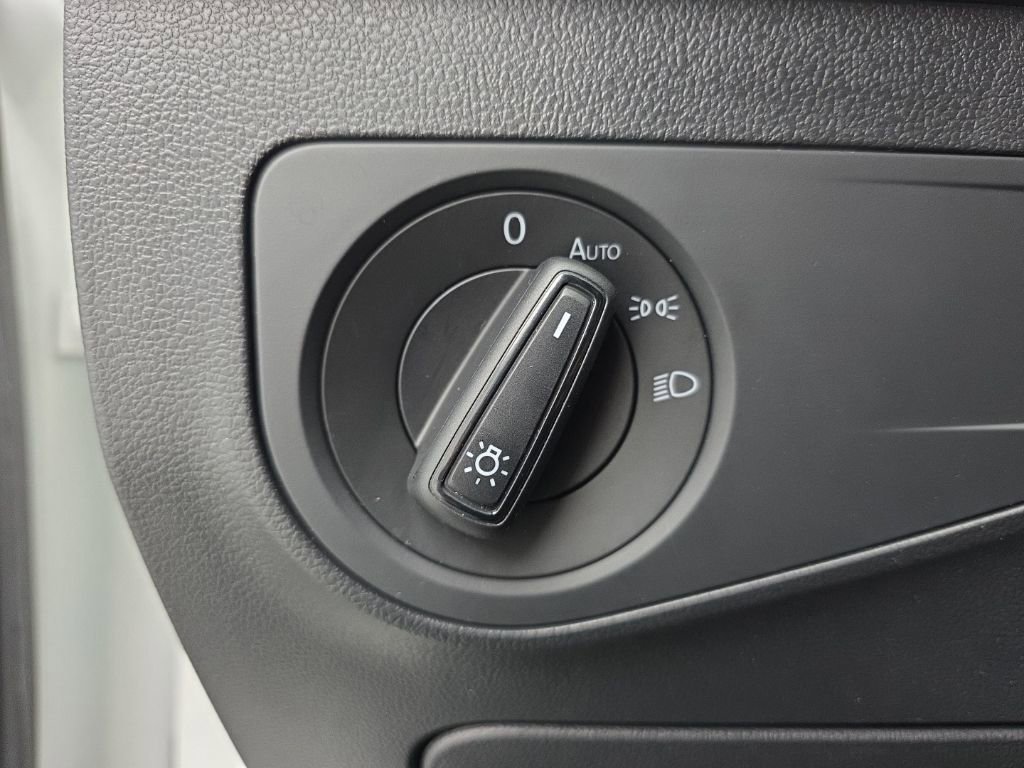 Used 2023 Volkswagen Tiguan S image 20