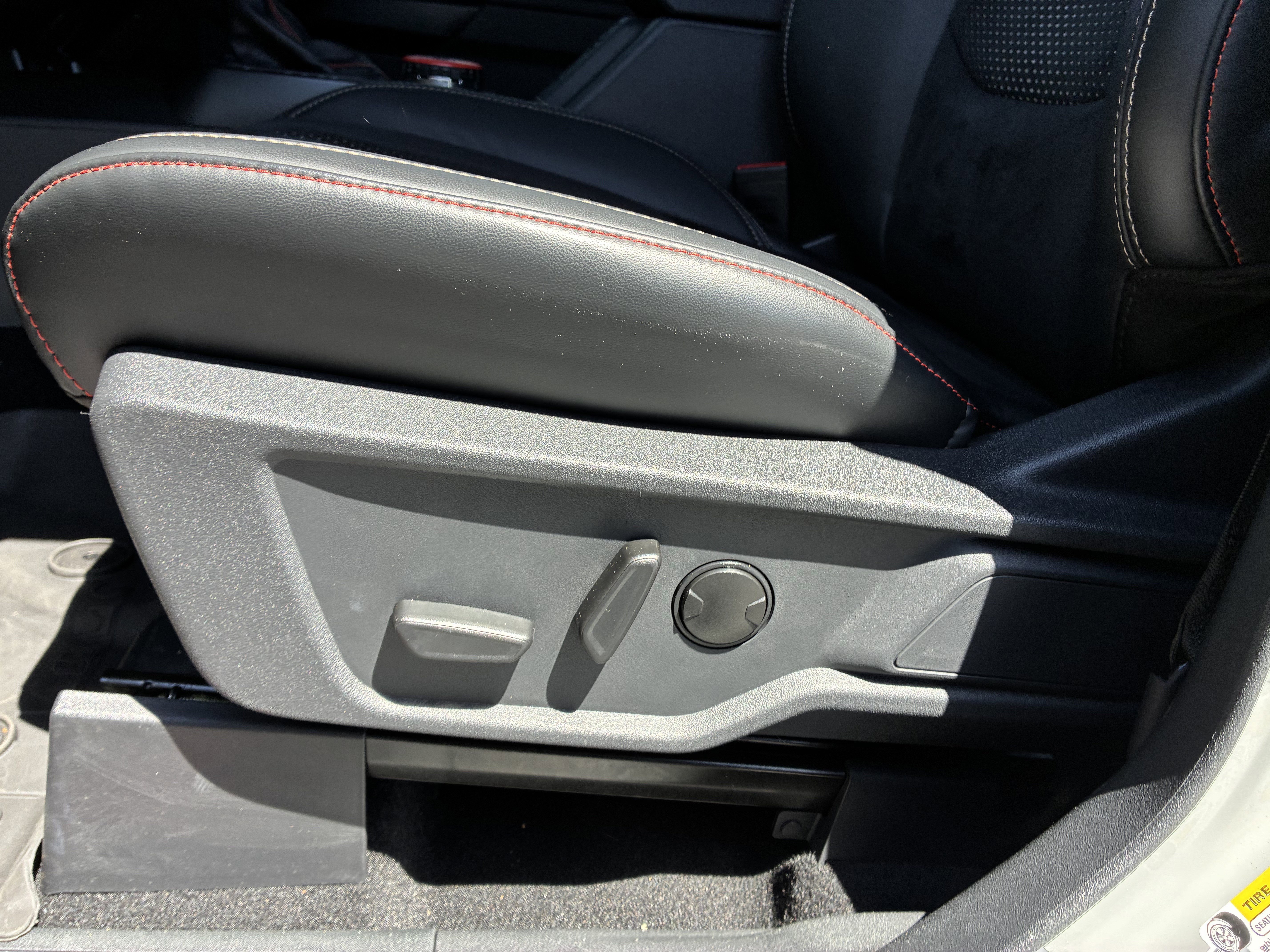 Used 2026 Ford Bronco Raptor w/ Interior Carbon Fiber Pack AWD/4WD image 25