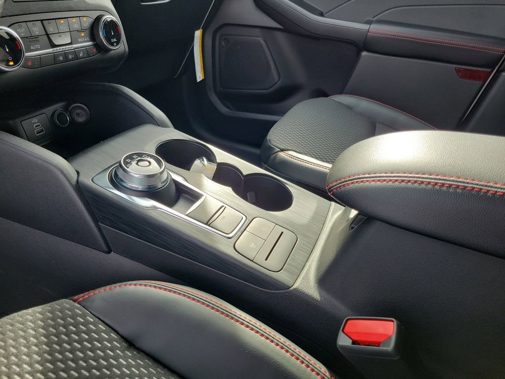 New 2026 Ford Escape ST-Line w/ Cold Weather Package image 29