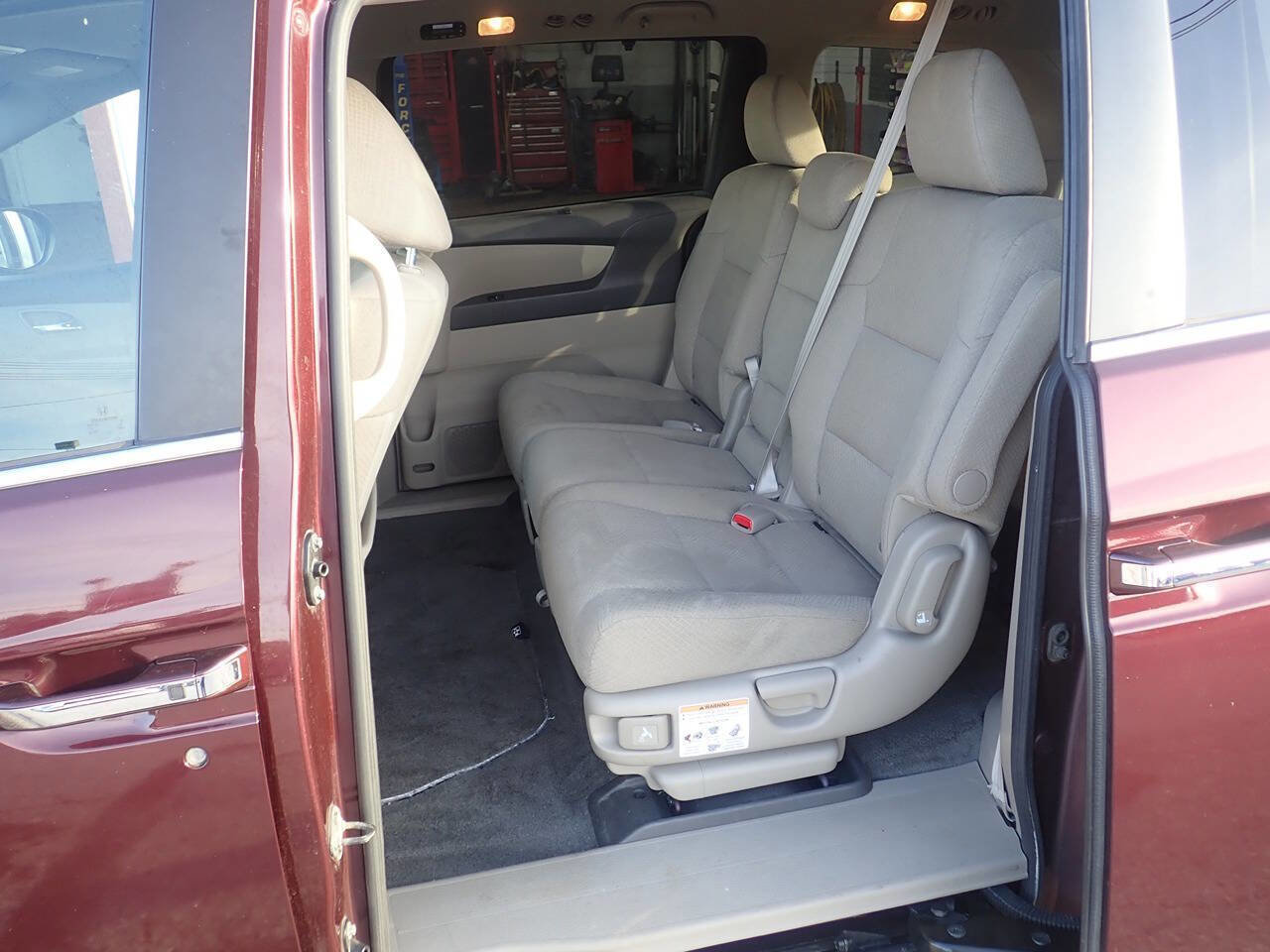 Used 2015 Honda Odyssey EX image 14