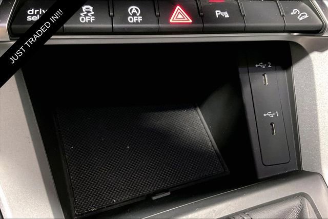 Used 2022 Audi Q3 2.0T Premium w/ Convenience Package AWD/4WD image 22