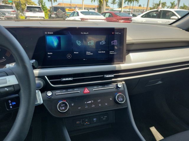 Certified 2025 Hyundai Sonata SEL FWD image 25