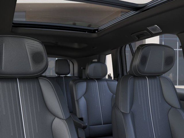 New 2027 Cadillac Vistiq Sport AWD/4WD image 24