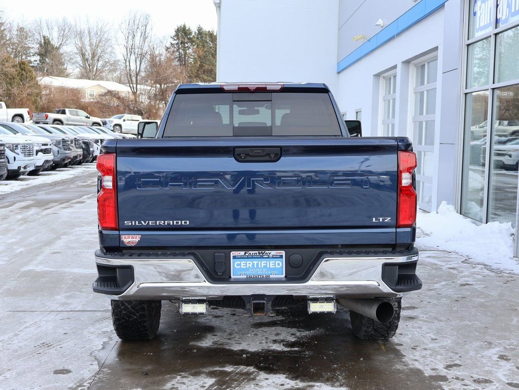 Certified 2021 Chevrolet Silverado 3500 LTZ w/ LTZ Convenience Package image 9