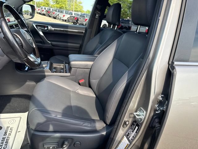 Used 2022 Lexus GX 460 Premium AWD/4WD image 19