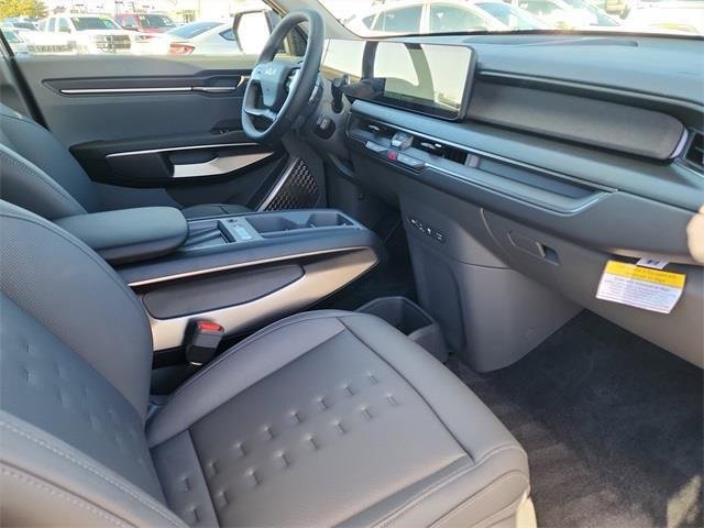 New 2026 Kia EV9 Wind image 17