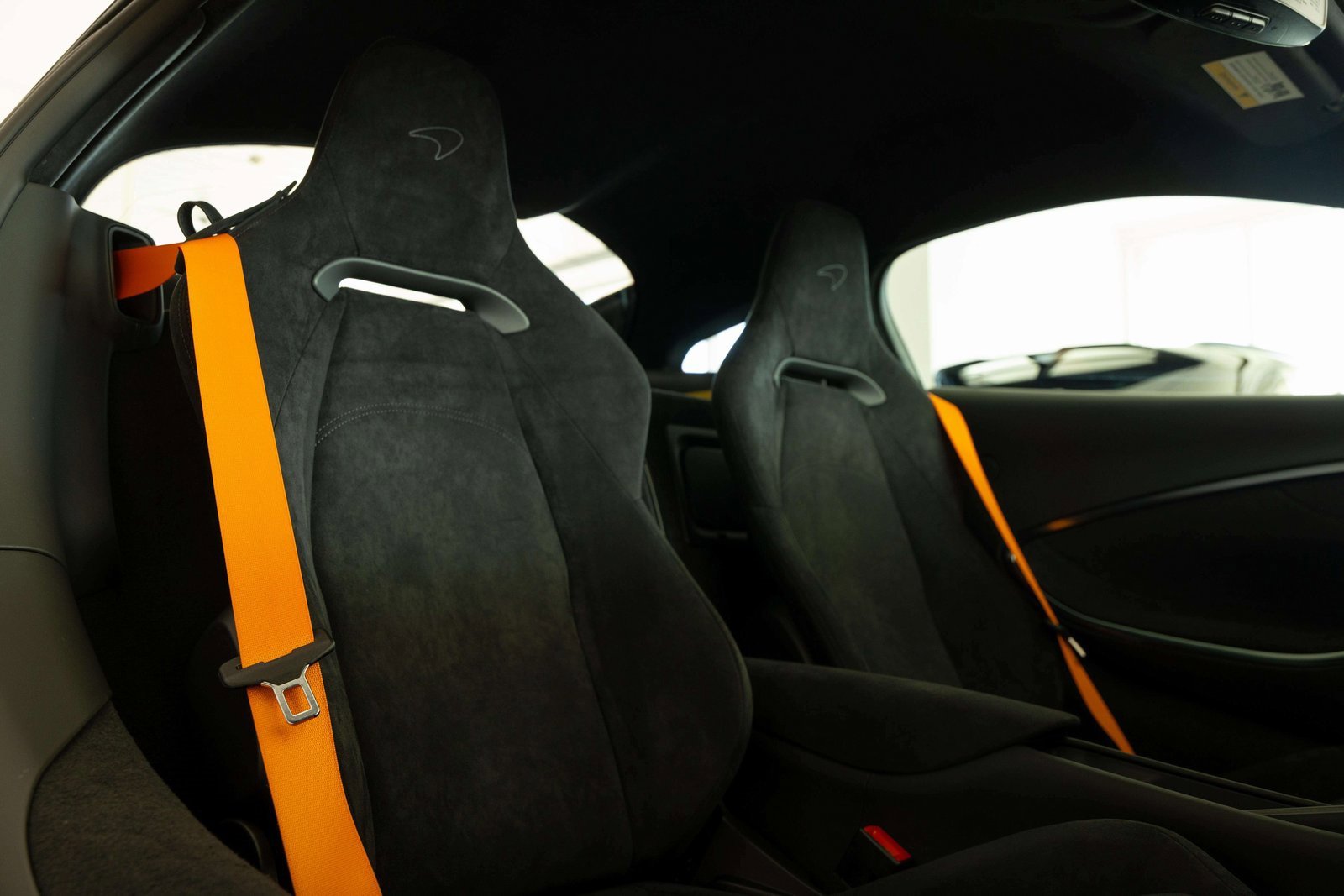 New 2026 McLaren Artura image 33