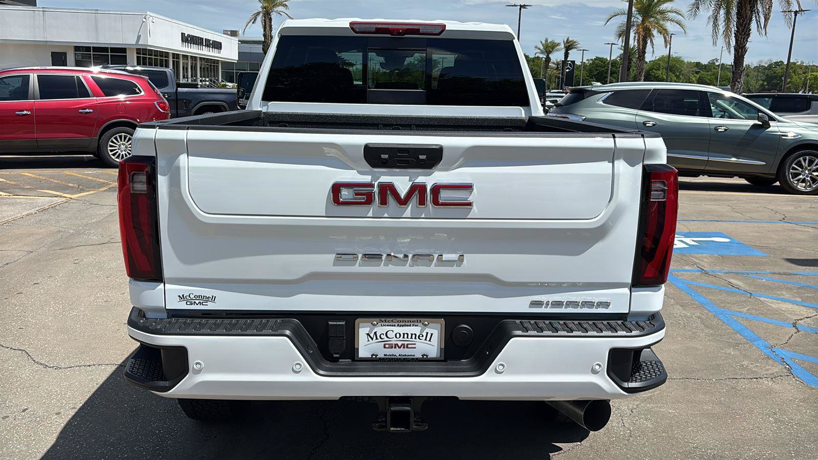 New 2026 GMC Sierra 2500 Denali w/ Denali Reserve Package AWD/4WD image 6