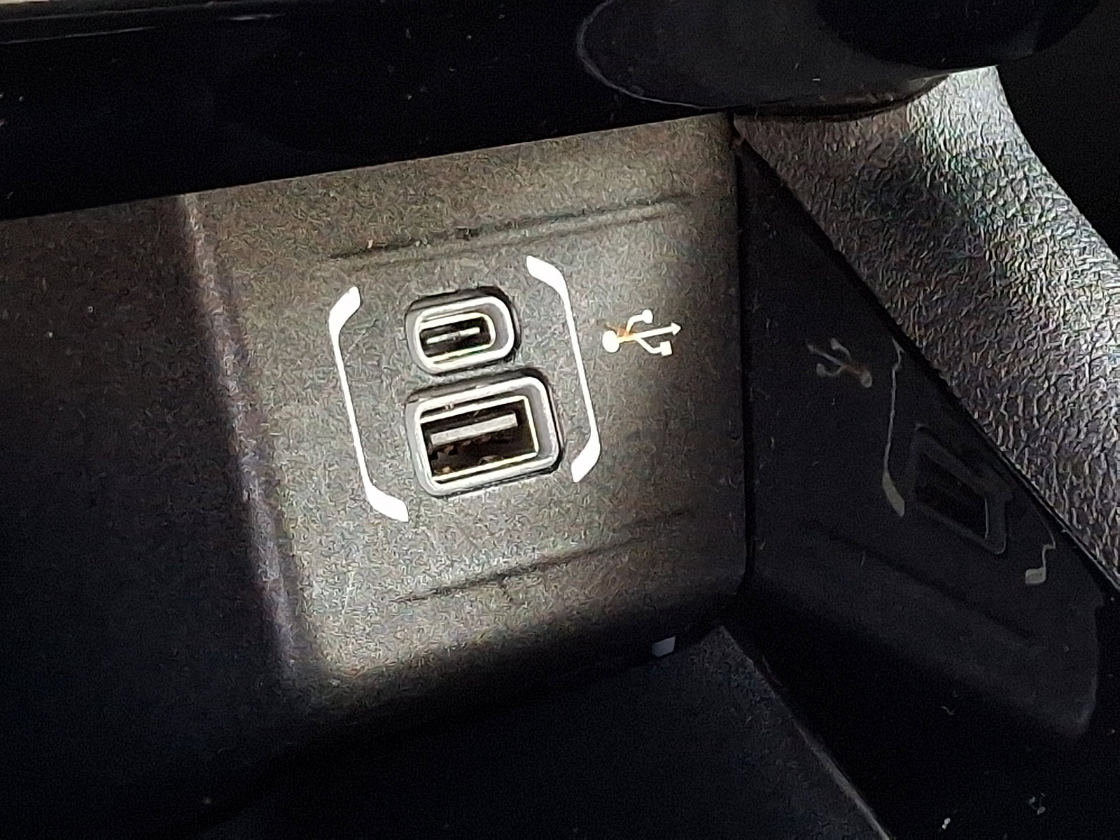 Used 2023 Jeep Compass Trailhawk image 25