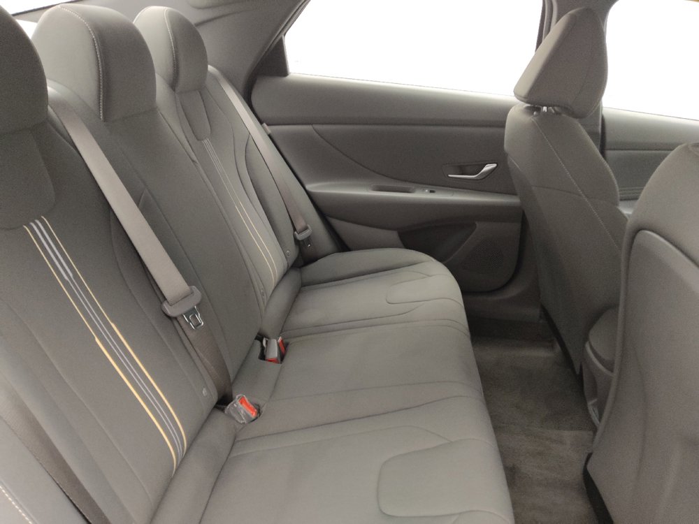 Used 2025 Hyundai Elantra Sport w/ Cargo Package FWD image 19