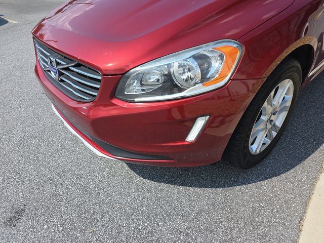 Used 2016 Volvo XC60 T5 Premier w/ Proximity Package FWD image 9