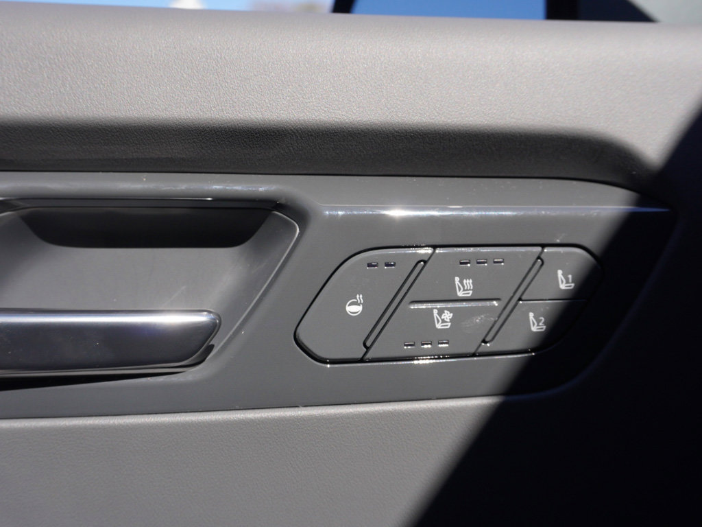 Used 2024 Kia EV9 Land AWD/4WD image 39