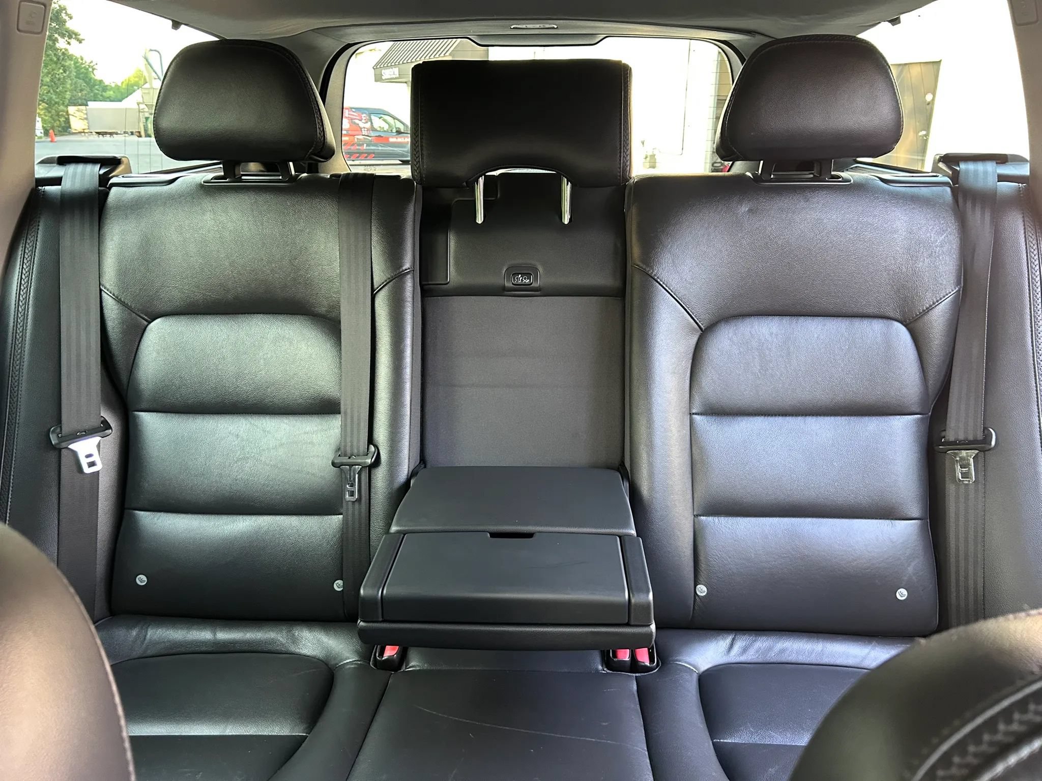Used 2016 Volvo XC70 T5 Premier w/ Proximity Package AWD/4WD image 32