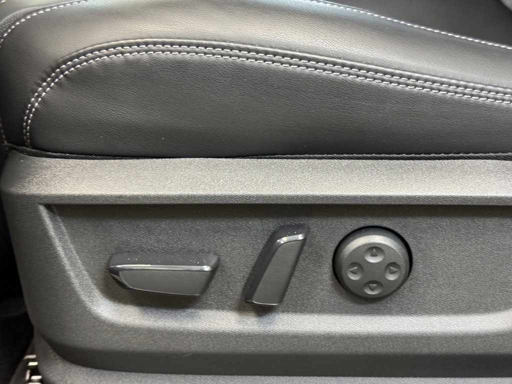 New 2026 Nissan Armada PRO-4X image 11