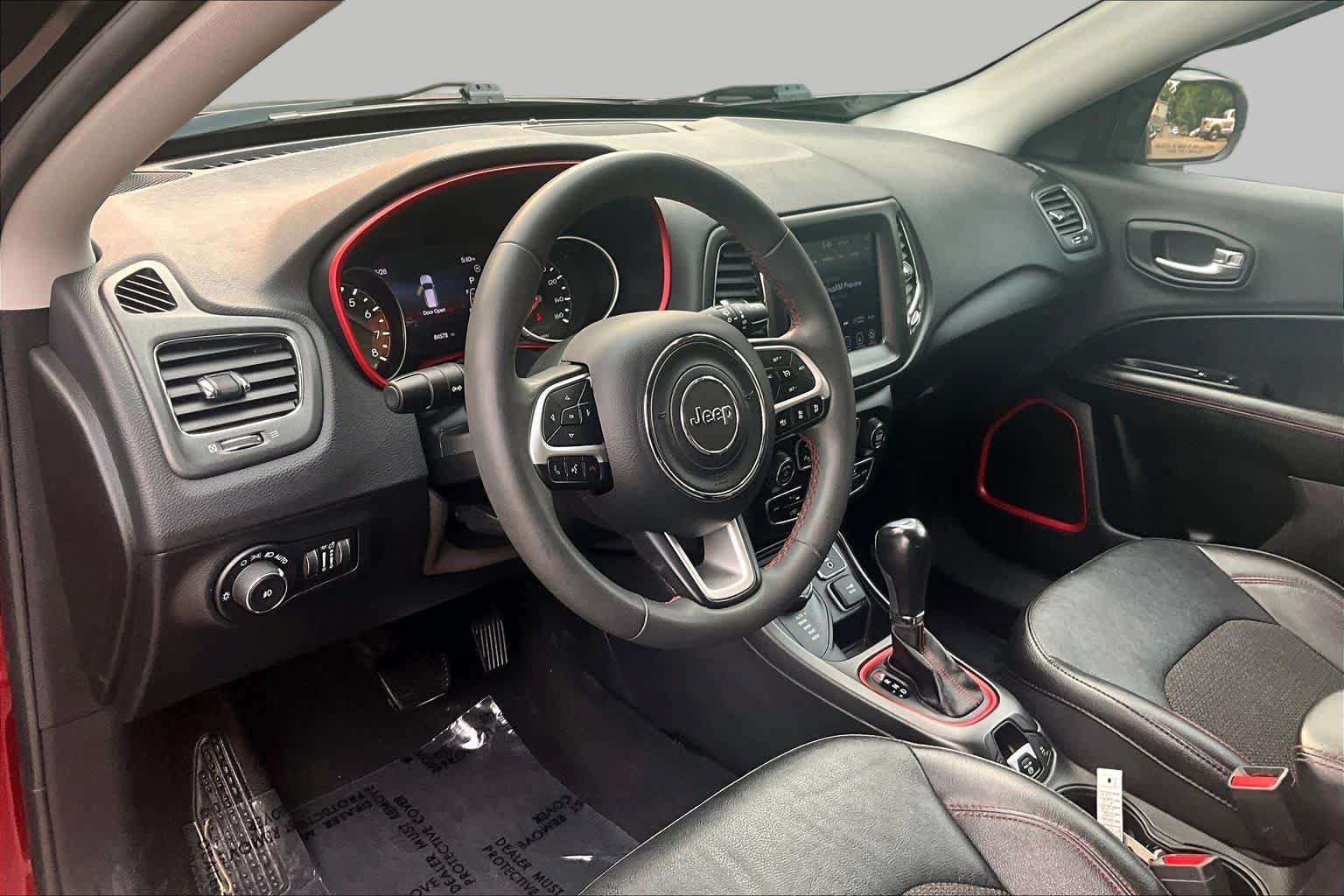 Used 2021 Jeep Compass Trailhawk AWD/4WD image 16