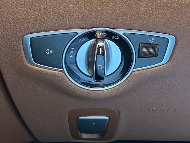 Used 2019 Mercedes-Benz E 450 4MATIC Sedan w/ Driver Assistance Package image 22