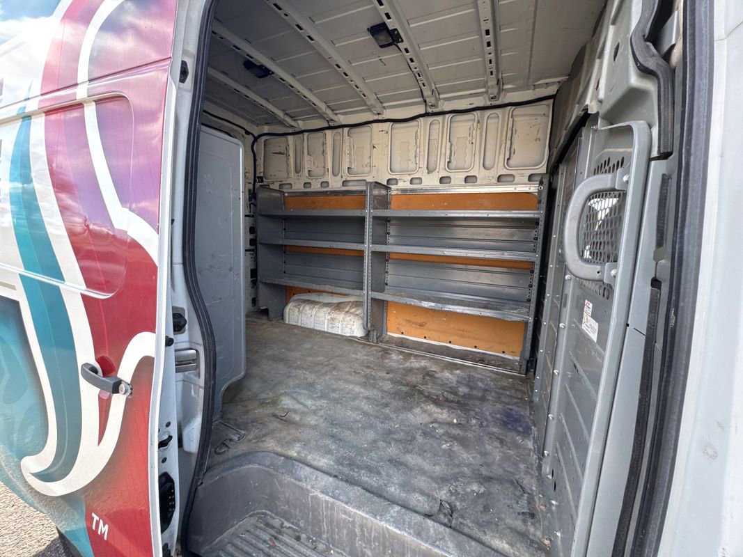 Used 2017 Nissan NV 2500 SV image 13