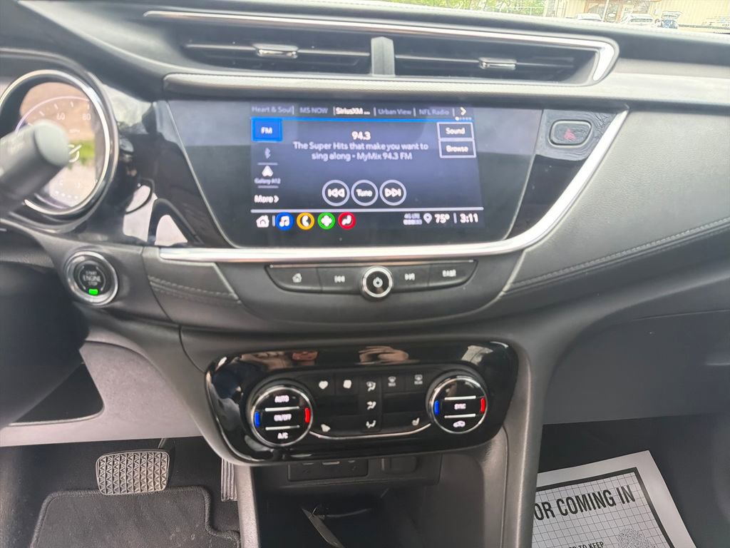 Used 2021 Buick Encore GX Select image 20