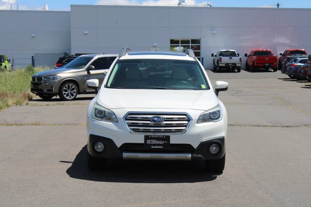 Used 2017 Subaru Outback 3.6R Limited AWD/4WD image 9