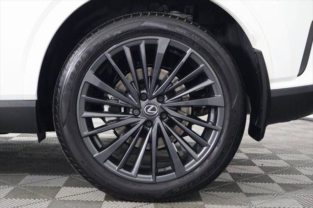 Certified 2025 Lexus RX 350h image 16