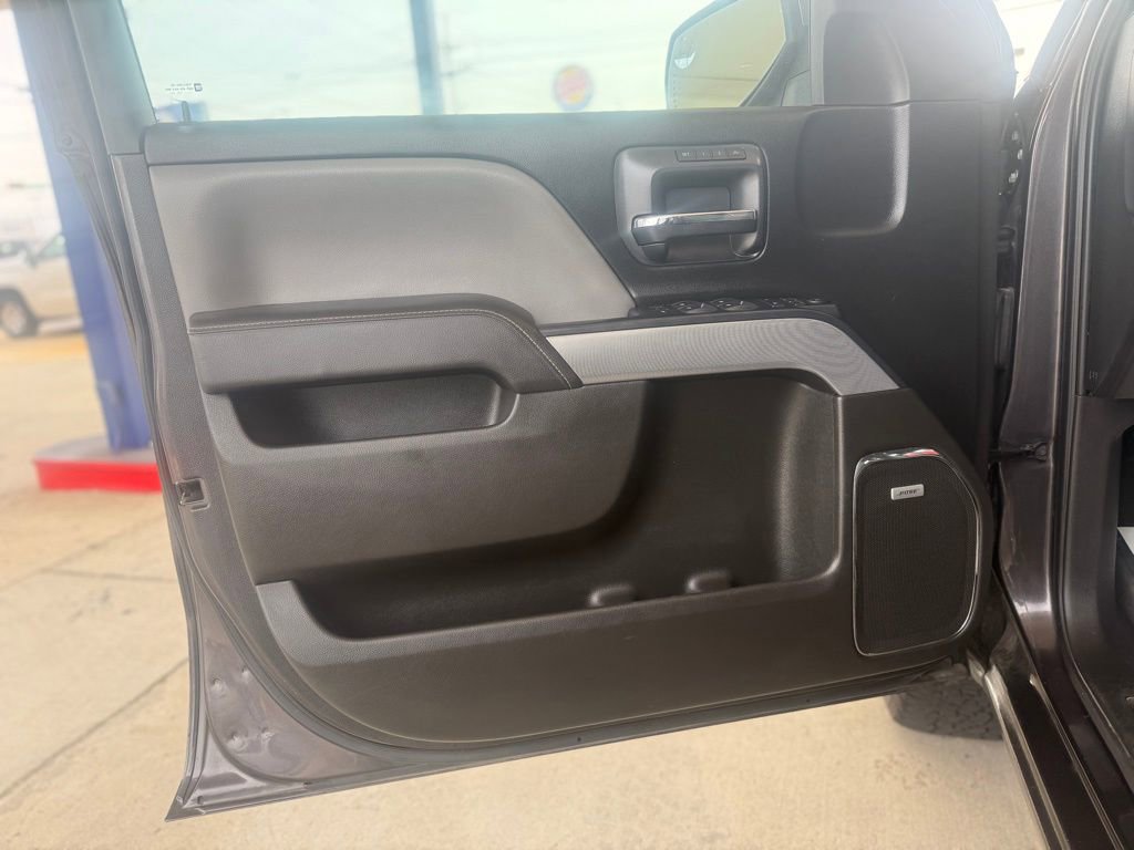 Used 2015 Chevrolet Silverado 1500 LTZ Z71 w/ LTZ Plus Package image 13