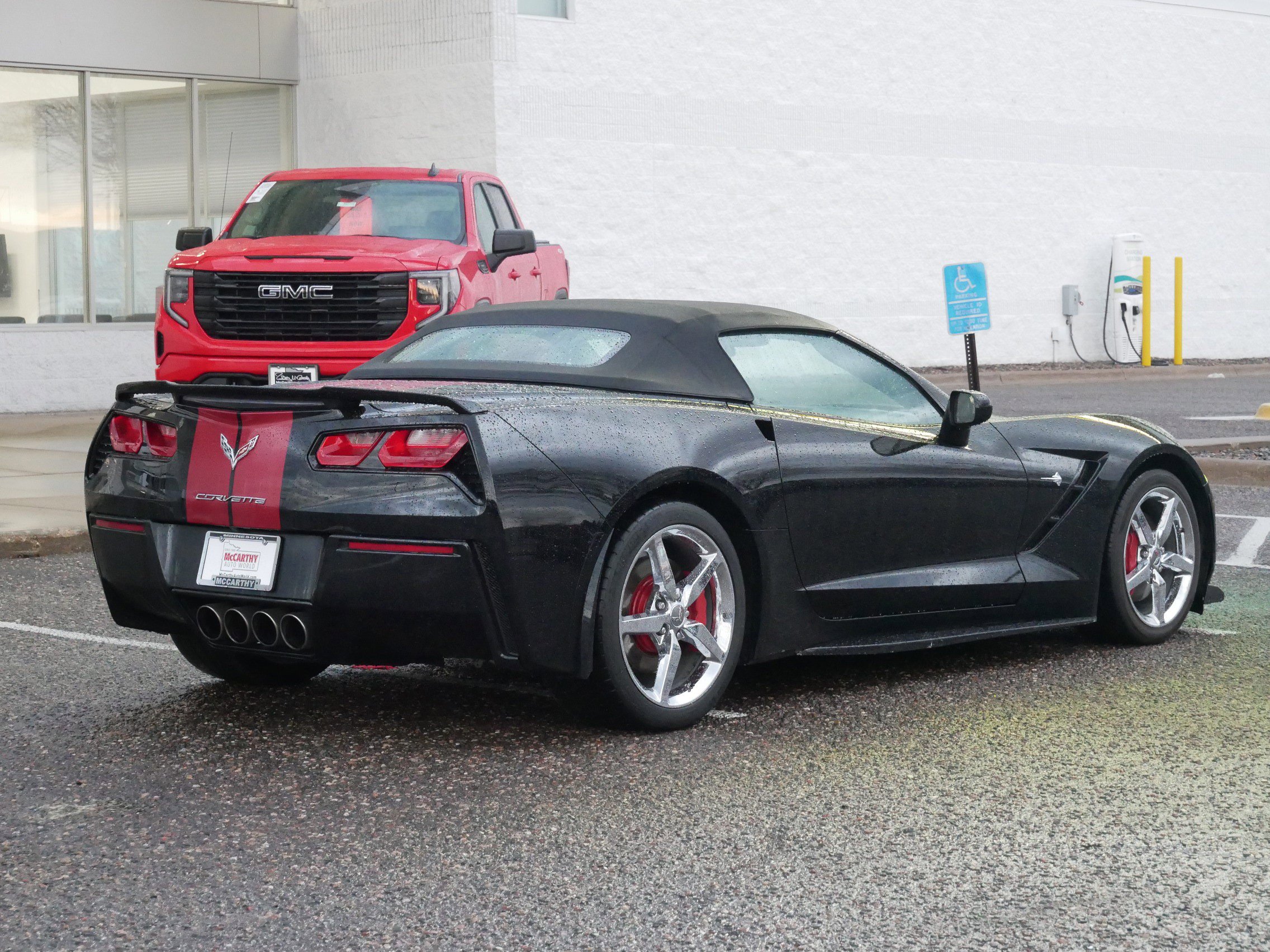 Used 2015 Chevrolet Corvette Stingray Convertible w/ 3LT Preferred Equipment Group image 3