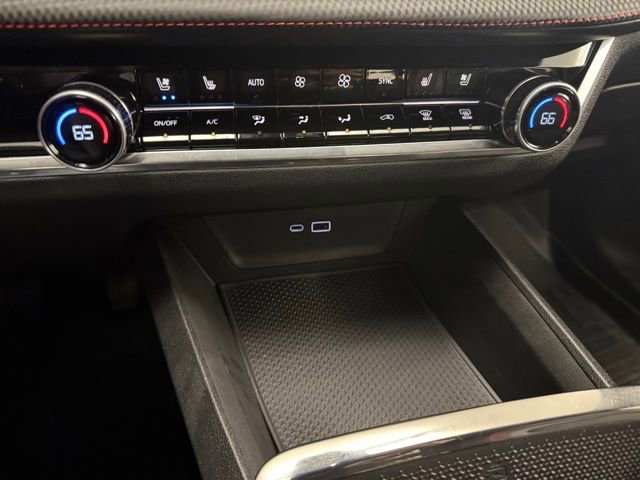 Certified 2025 Chevrolet Equinox RS w/ Safety and Technology Package image 24