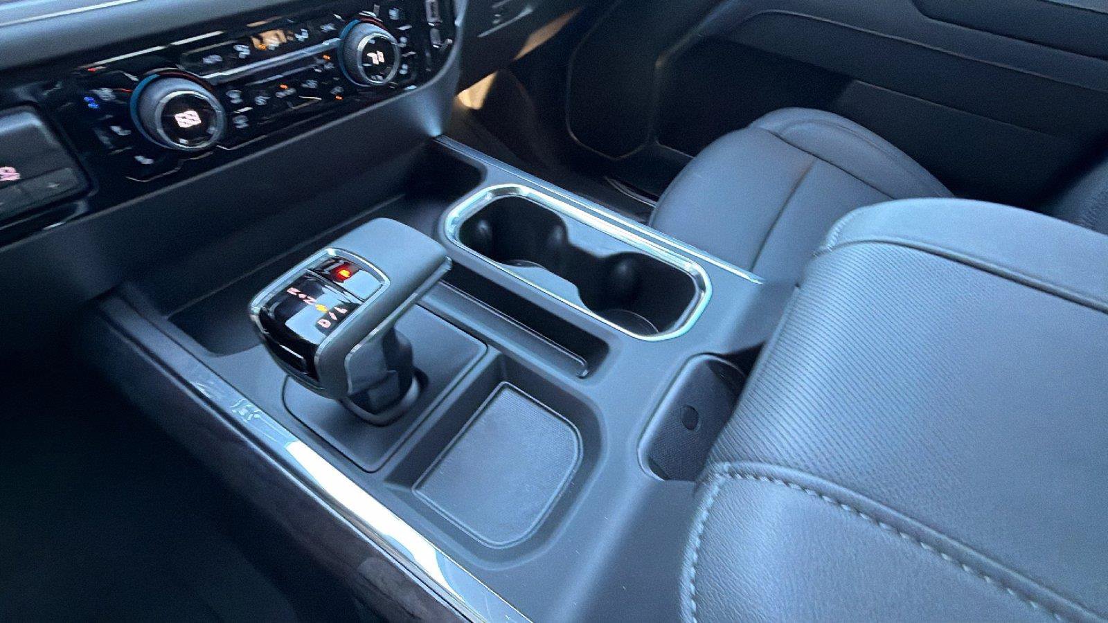 New 2026 Chevrolet Silverado 1500 LTZ w/ LTZ Premium Package AWD/4WD image 27
