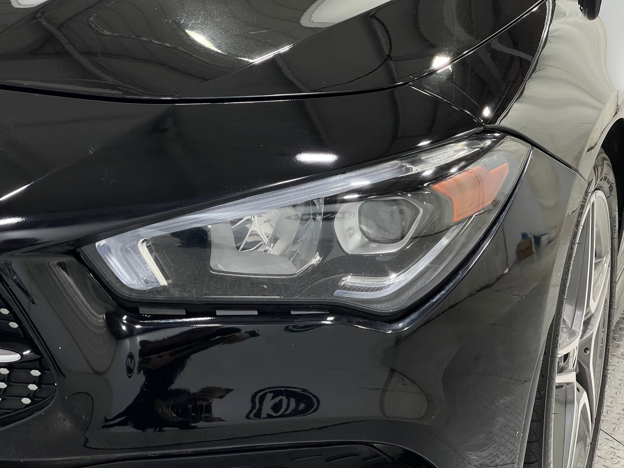 Used 2022 Mercedes-Benz CLA 250 4MATIC image 33
