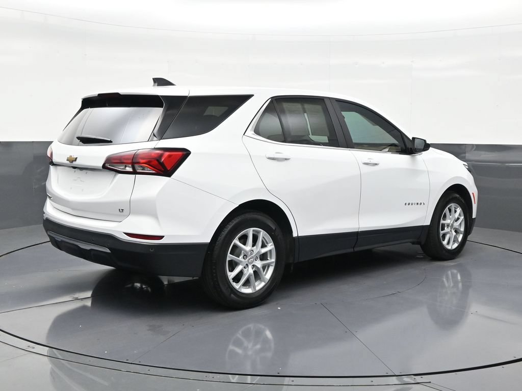 Used 2024 Chevrolet Equinox LT FWD image 5