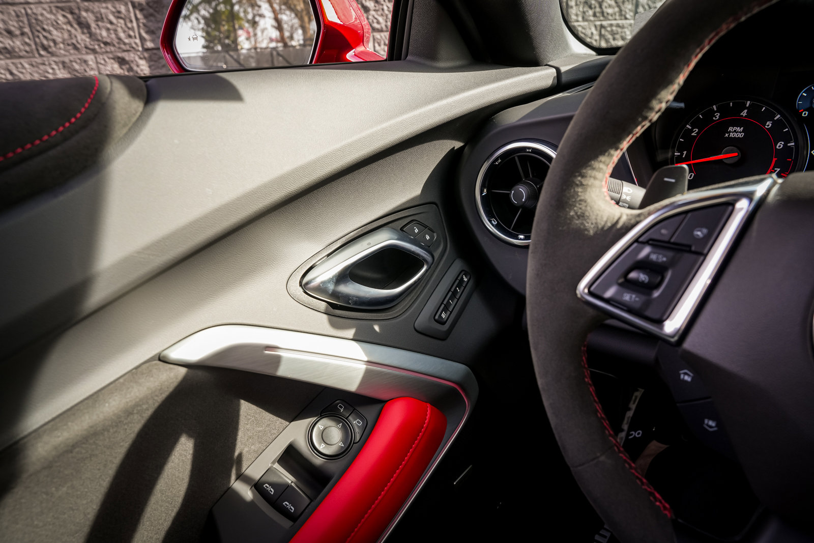 Used 2024 Chevrolet Camaro ZL1 RWD image 21