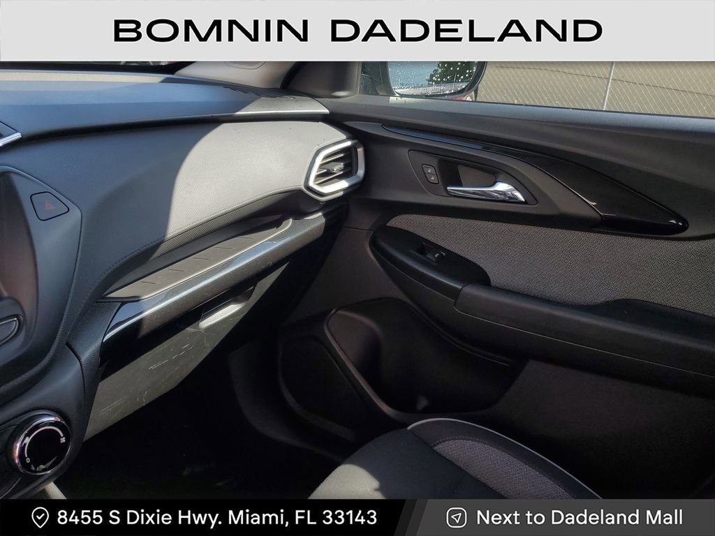 Used 2022 Chevrolet TrailBlazer LS image 20