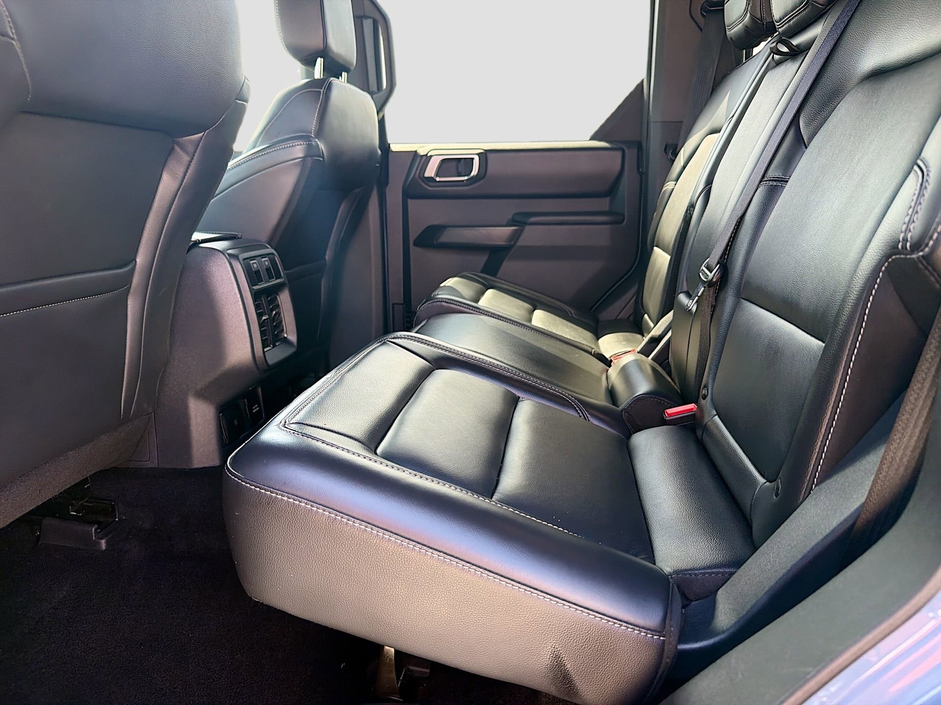 Certified 2025 Ford Bronco Outer Banks image 24