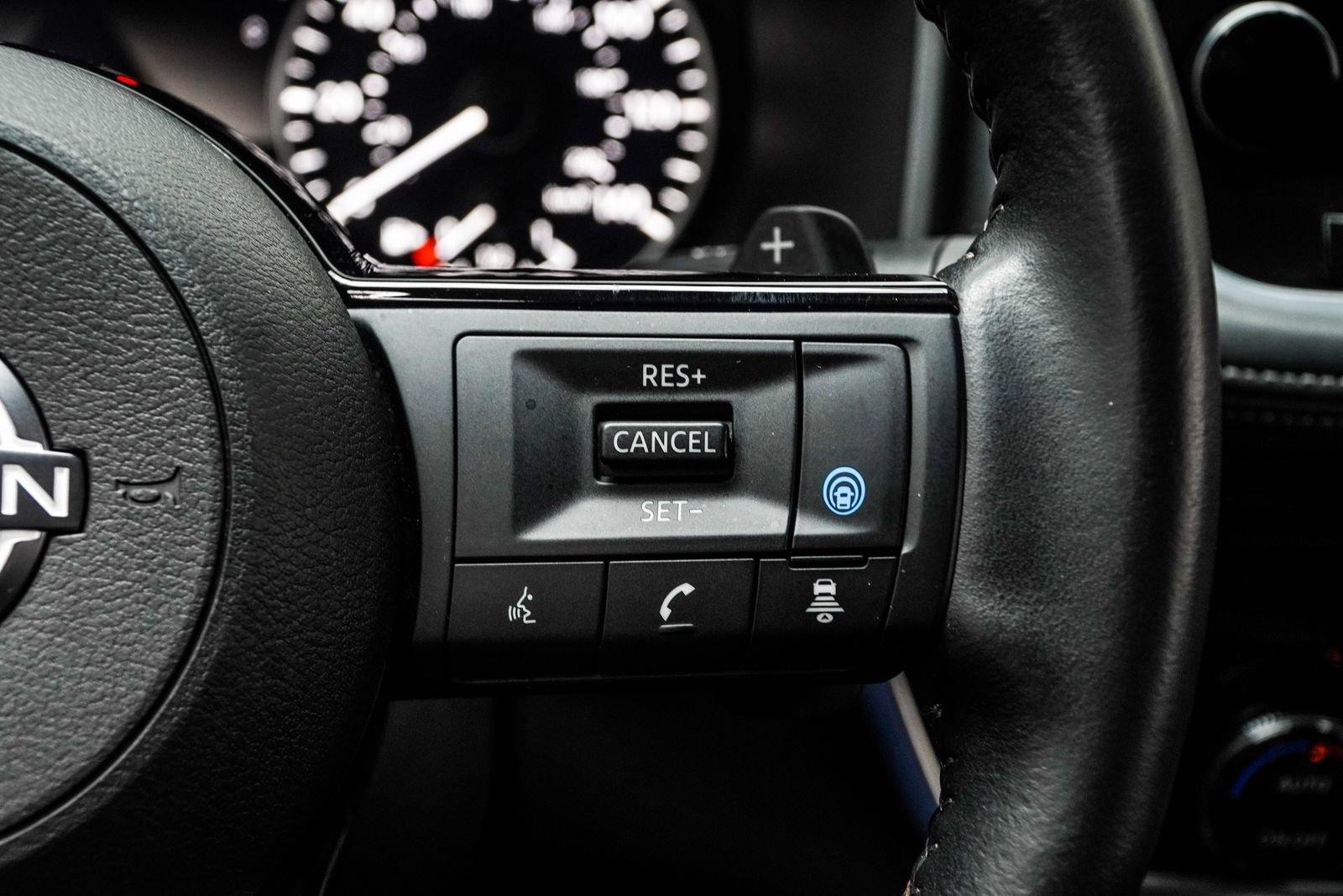 Used 2023 Nissan Rogue SL w/ SL Premium Package AWD/4WD image 35