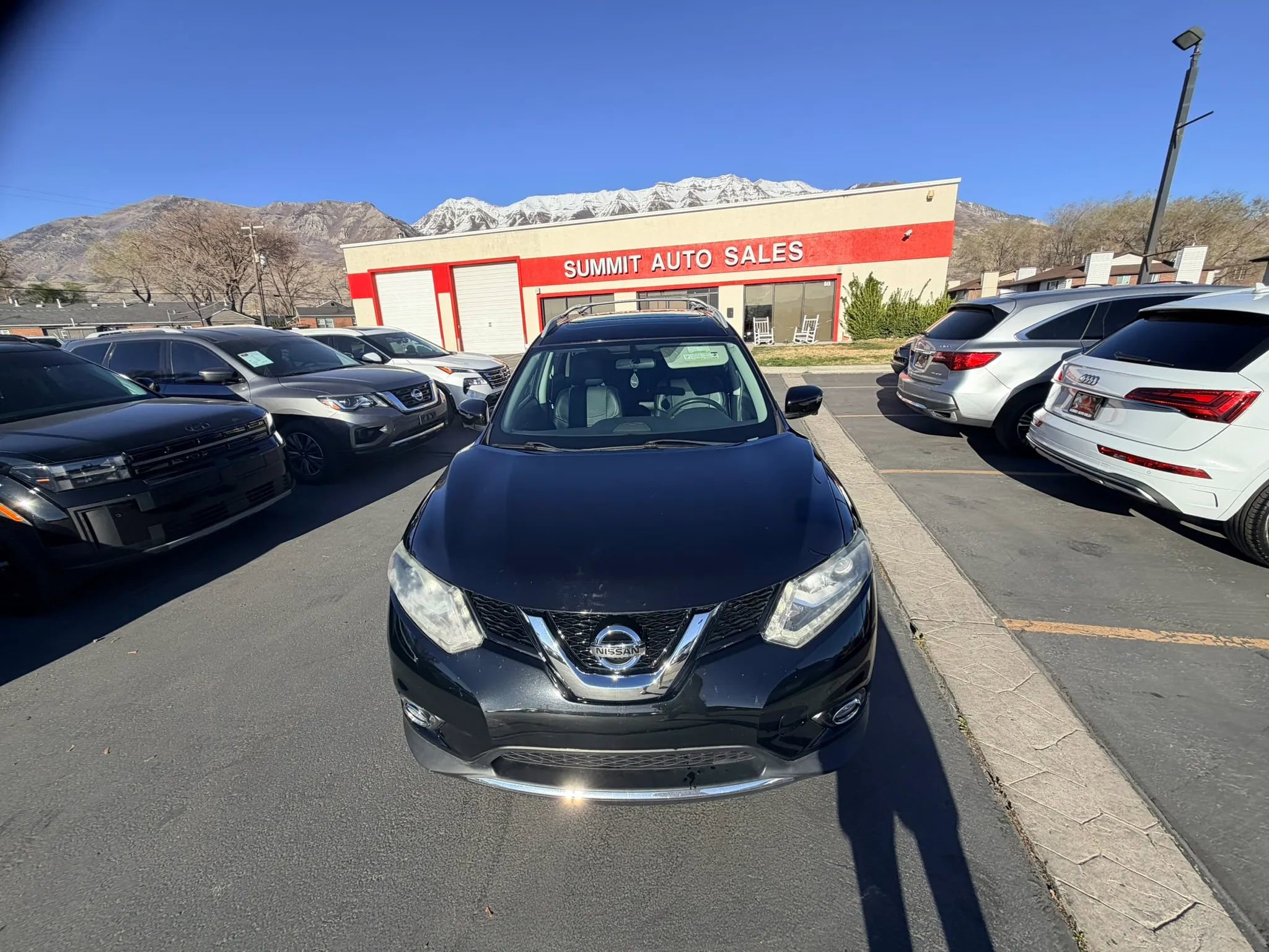 Used 2016 Nissan Rogue SL w/ SL Premium Package image 9