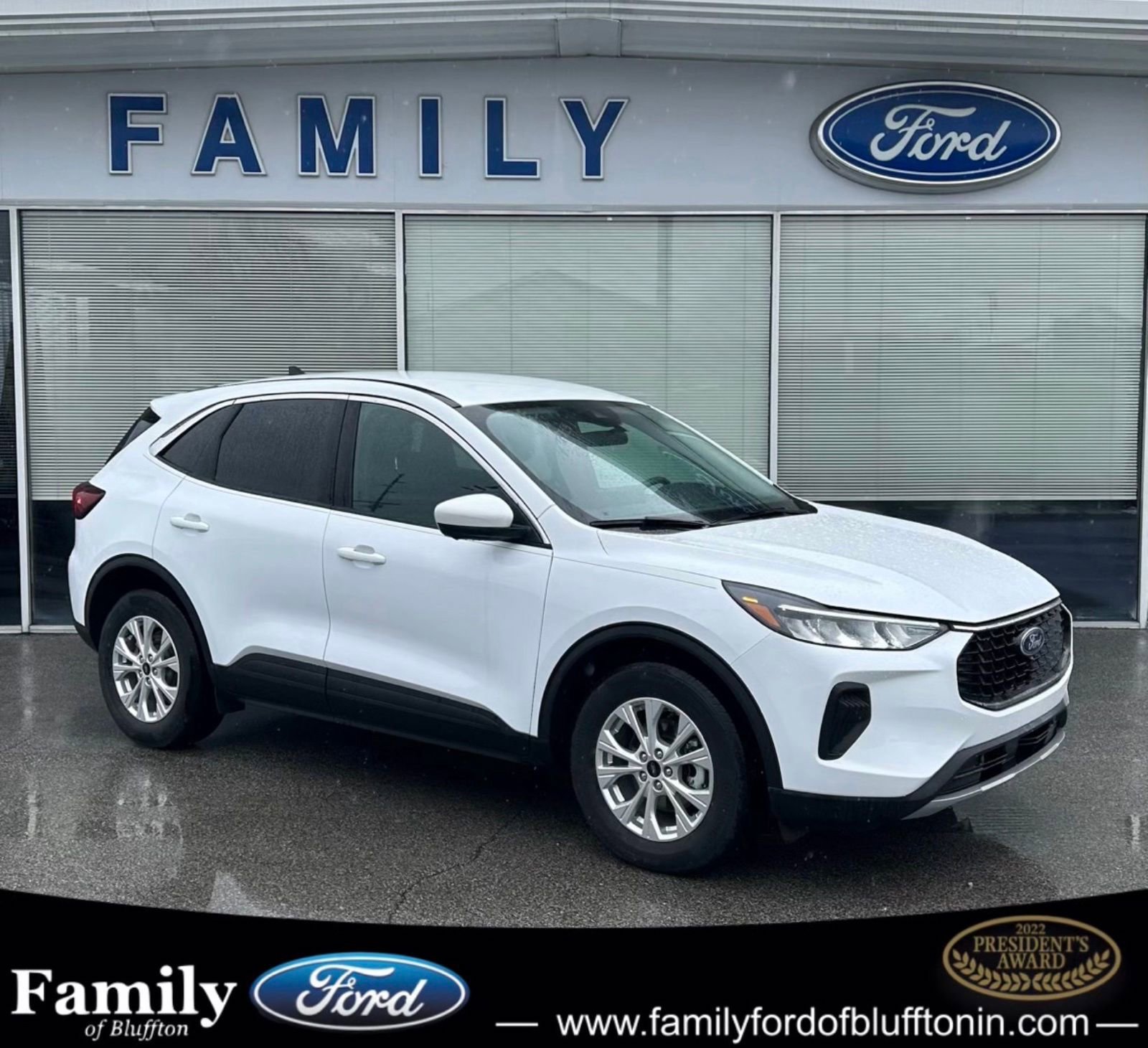 Used 2023 Ford Escape Active w/ Tech Pack #2 image 1