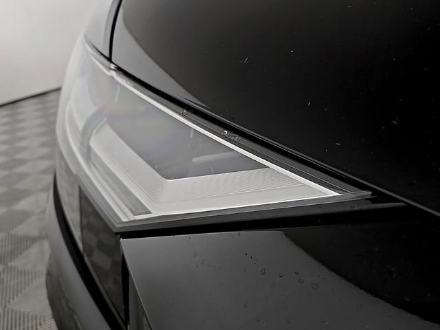 Used 2019 Audi Q8 Premium w/ Convenience Package image 10