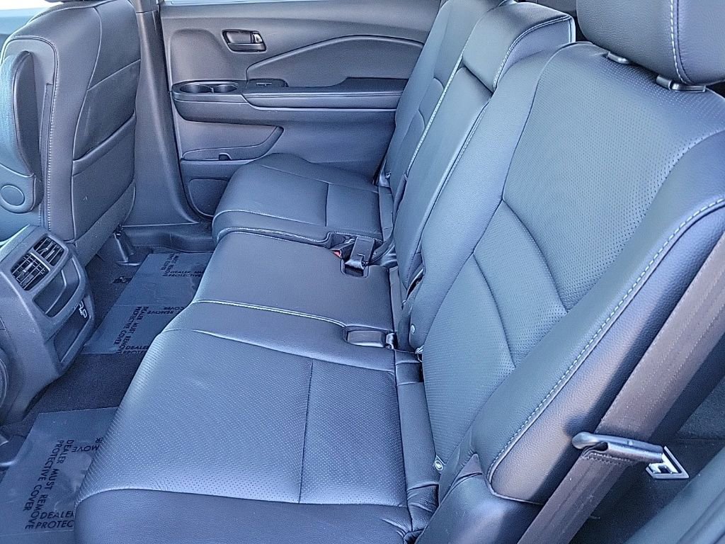 Used 2023 Honda Passport EX-L image 13